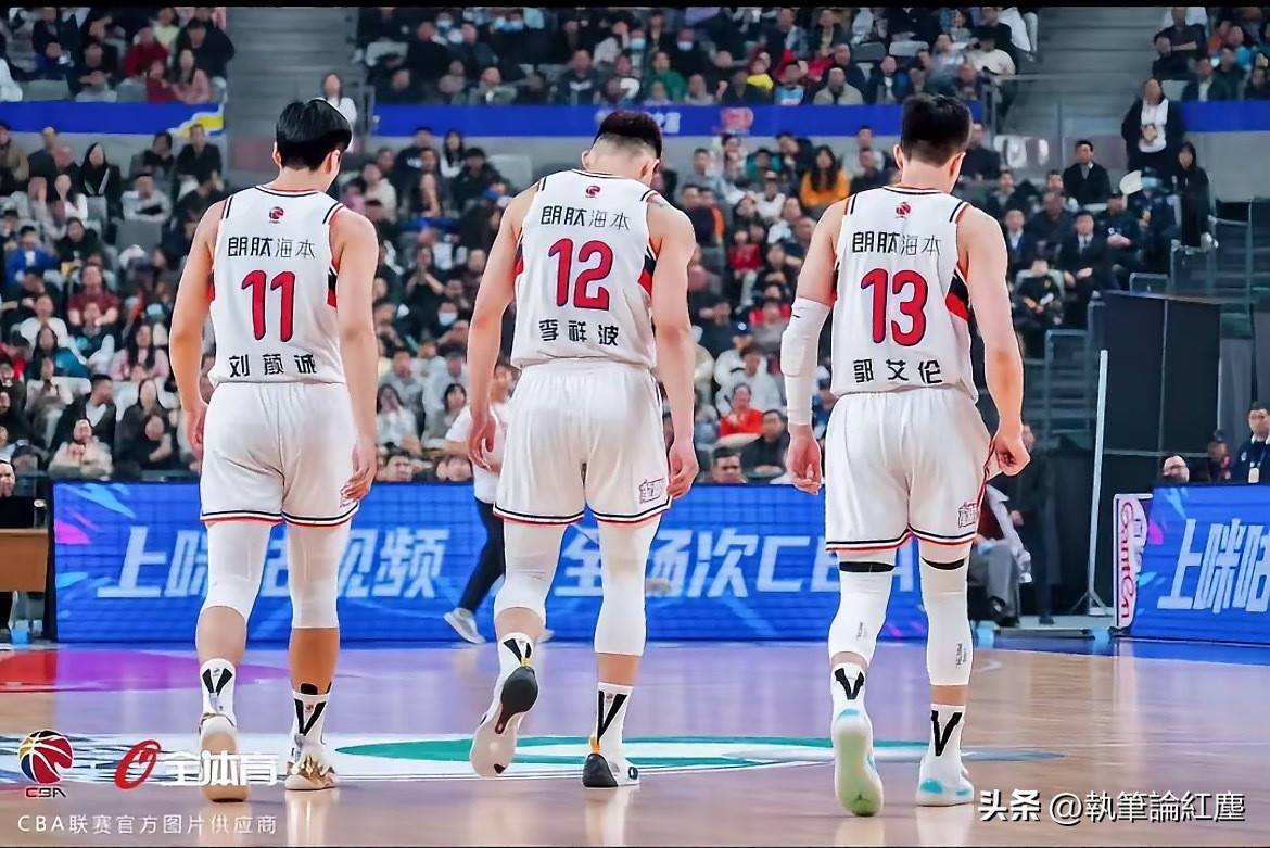 包含赛地聚焦——NBA总决赛赛前热度飙升,辽宁本钢遗憾出局,更衣室稳定,赛程密集仍需轮换的词条 包含赛地聚焦——NBA总决赛赛前热度飙升,辽宁本钢遗憾出局,更衣室稳定,赛程密集仍需轮换的词条